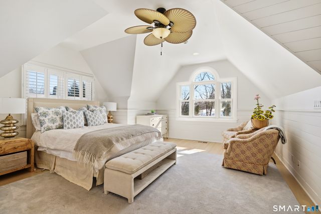 5 Halliwell Drive, Stamford, CT 06902