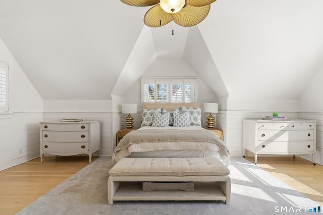 5 Halliwell Drive, Stamford, CT 06902