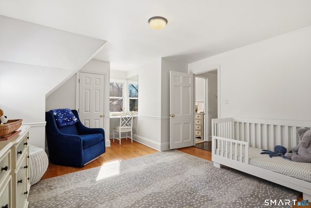 5 Halliwell Drive, Stamford, CT 06902