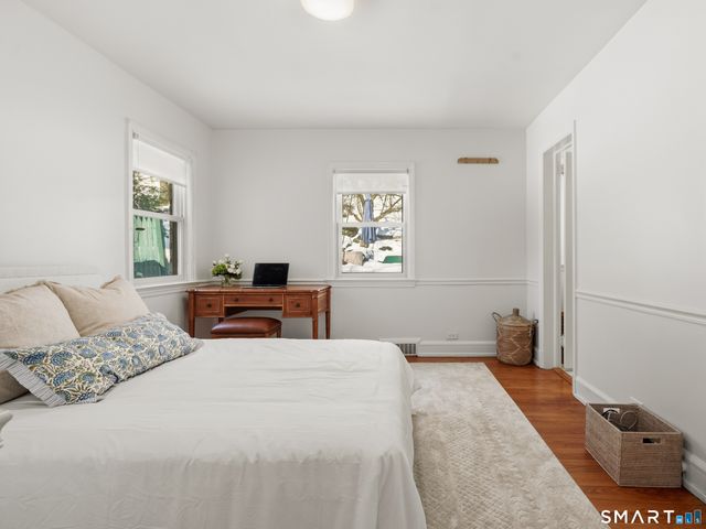 5 Halliwell Drive, Stamford, CT 06902