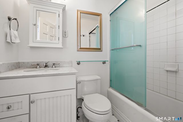 5 Halliwell Drive, Stamford, CT 06902