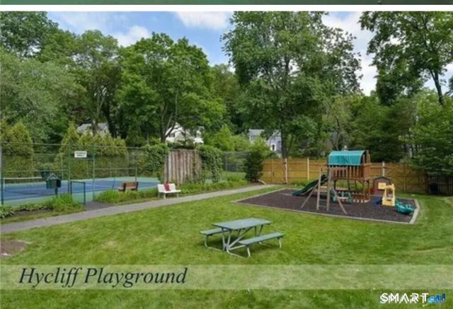 5 Halliwell Drive, Stamford, CT 06902