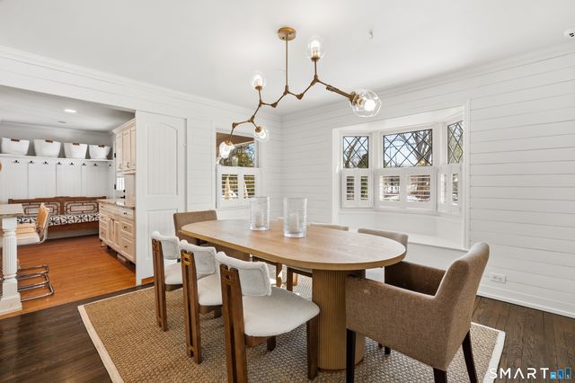 5 Halliwell Drive, Stamford, CT 06902