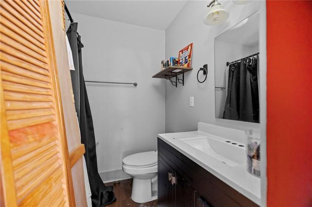 545 Tennessee Street, Lawrence, KS 66044