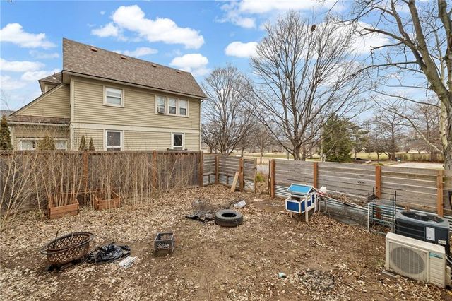 545 Tennessee Street, Lawrence, KS 66044