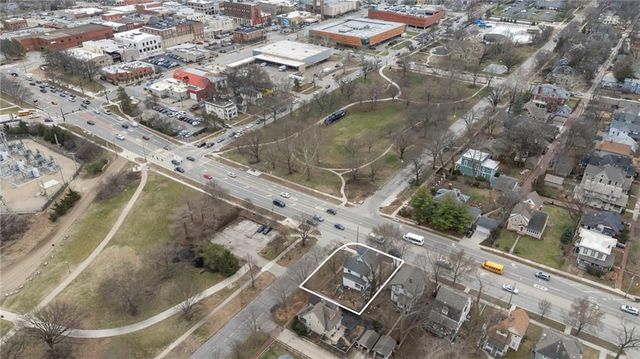 545 Tennessee Street, Lawrence, KS 66044