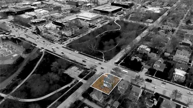 545 Tennessee Street, Lawrence, KS 66044