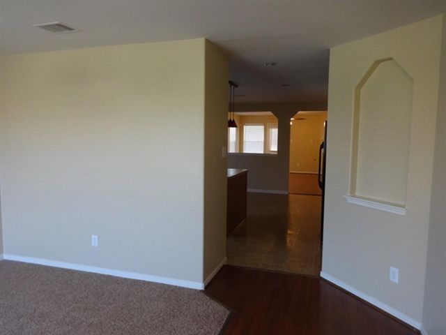 8102 Sweetstone Bluff Lane, Cypress, TX 77433