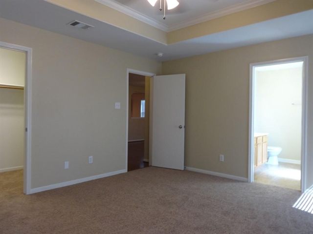 8102 Sweetstone Bluff Lane, Cypress, TX 77433