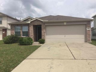 8102 Sweetstone Bluff Lane, Cypress, TX 77433
