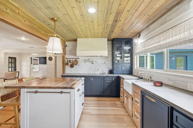 9108 Kings Drive, Manvel, TX 77578