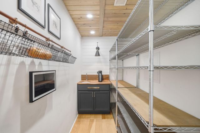 9108 Kings Drive, Manvel, TX 77578