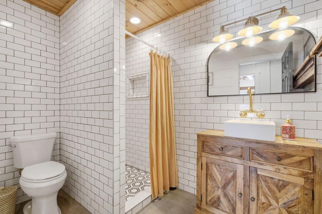 9108 Kings Drive, Manvel, TX 77578