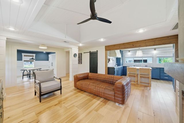 9108 Kings Drive, Manvel, TX 77578