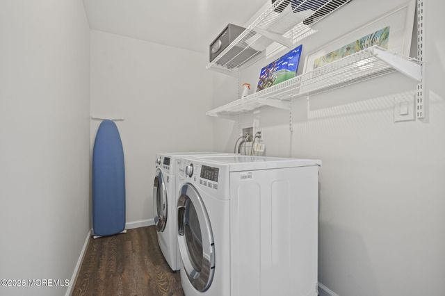 1604 Buckingham Circle, Middletown, NJ 07748