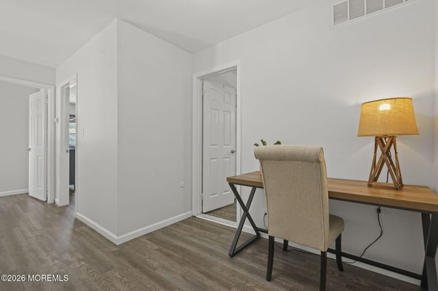 1604 Buckingham Circle, Middletown, NJ 07748