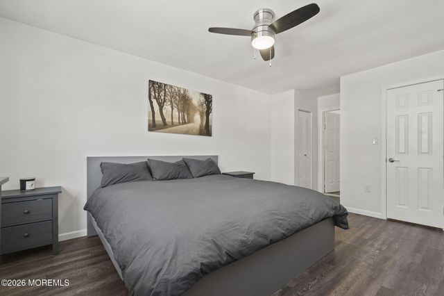 1604 Buckingham Circle, Middletown, NJ 07748