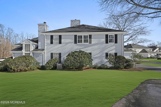 1604 Buckingham Circle, Middletown, NJ 07748