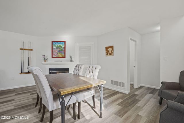 1604 Buckingham Circle, Middletown, NJ 07748