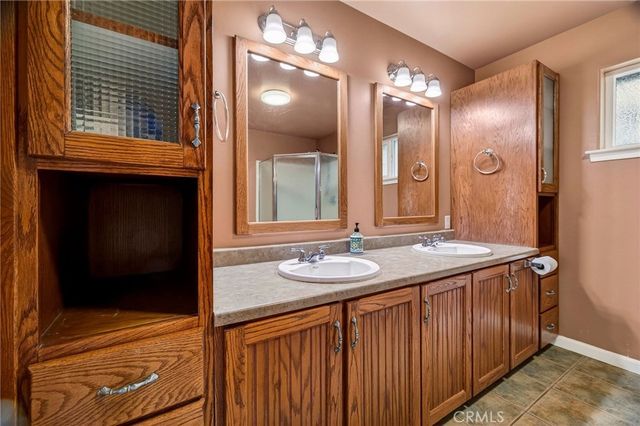 3770 Hall Rd, Corning, CA 96021