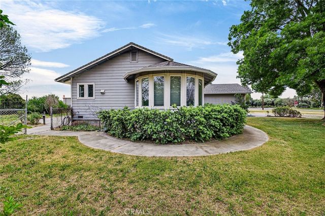 3770 Hall Rd, Corning, CA 96021