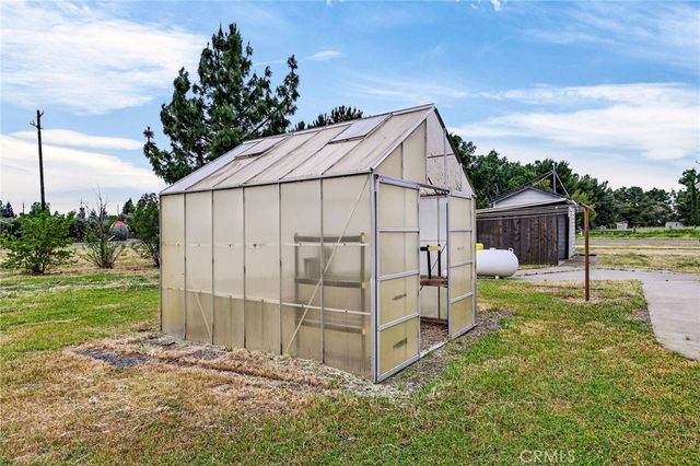 3770 Hall Rd, Corning, CA 96021