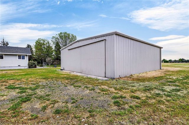 3770 Hall Rd, Corning, CA 96021