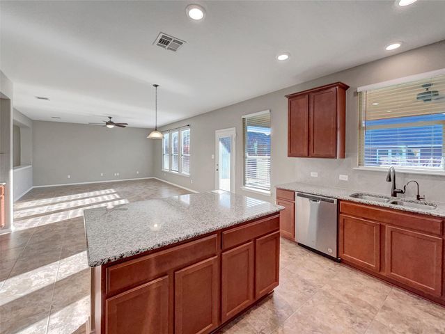 201 Phillips DR, Kyle, TX 78640