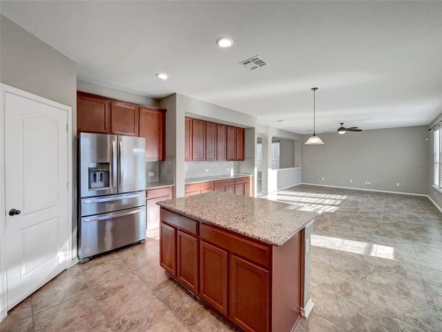 201 Phillips DR, Kyle, TX 78640