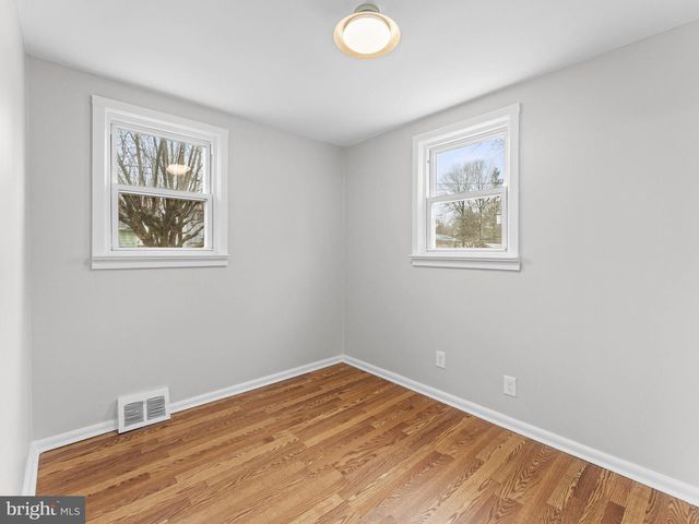 13 FIRST AVE, Pemberton, NJ 08068