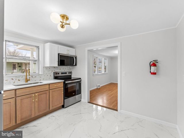 13 FIRST AVE, Pemberton, NJ 08068