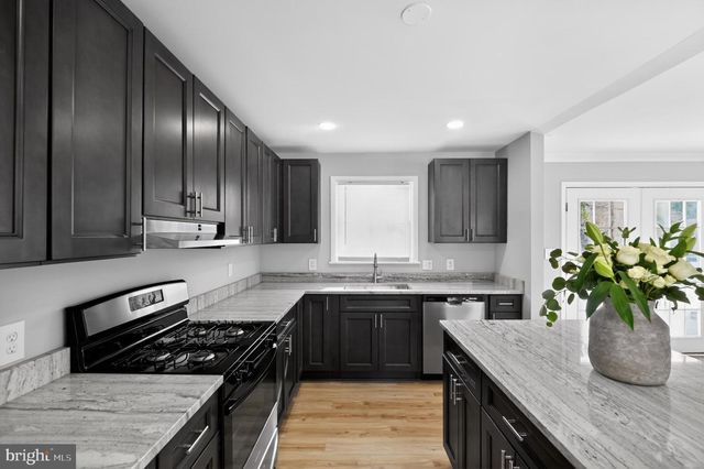 7605 POLLEN ST, Lorton, VA 22079