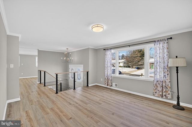 7605 POLLEN ST, Lorton, VA 22079