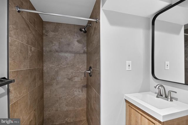 7605 POLLEN ST, Lorton, VA 22079