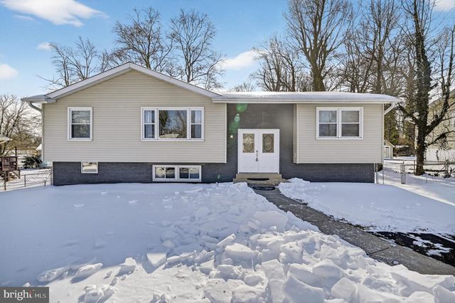 7605 POLLEN ST, Lorton, VA 22079