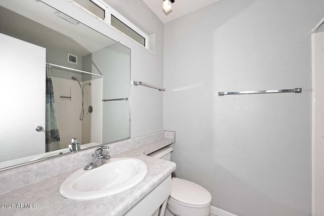 10402 W WININGER Circle, Sun City, AZ 85351