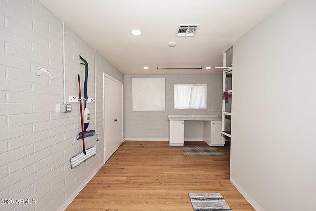 10402 W WININGER Circle, Sun City, AZ 85351
