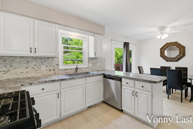 875 SE Argo Avenue SE, Grand Rapids, MI 49546