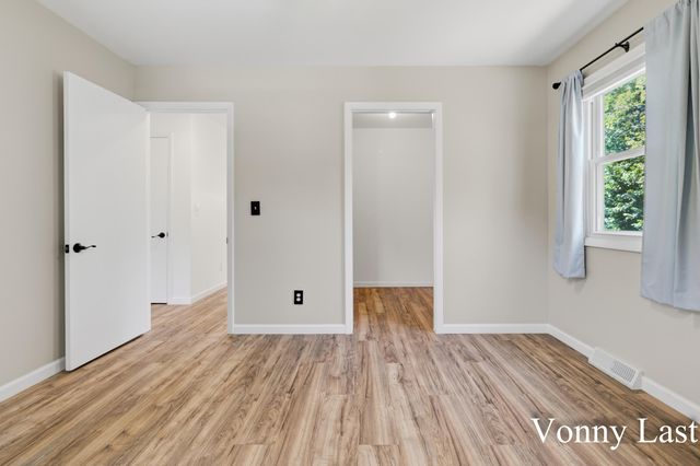 875 SE Argo Avenue SE, Grand Rapids, MI 49546
