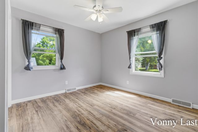 875 SE Argo Avenue SE, Grand Rapids, MI 49546