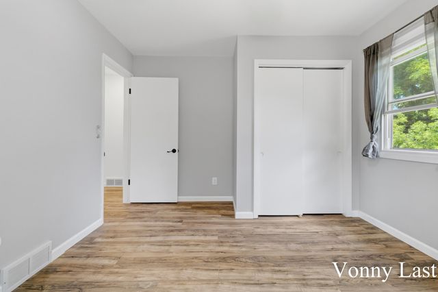 875 SE Argo Avenue SE, Grand Rapids, MI 49546