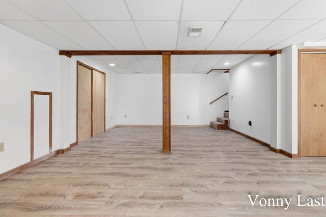 875 SE Argo Avenue SE, Grand Rapids, MI 49546