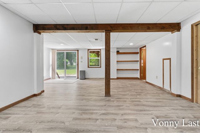 875 SE Argo Avenue SE, Grand Rapids, MI 49546