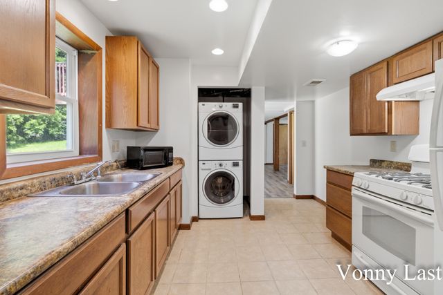 875 SE Argo Avenue SE, Grand Rapids, MI 49546