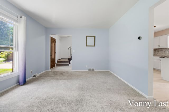 875 SE Argo Avenue SE, Grand Rapids, MI 49546