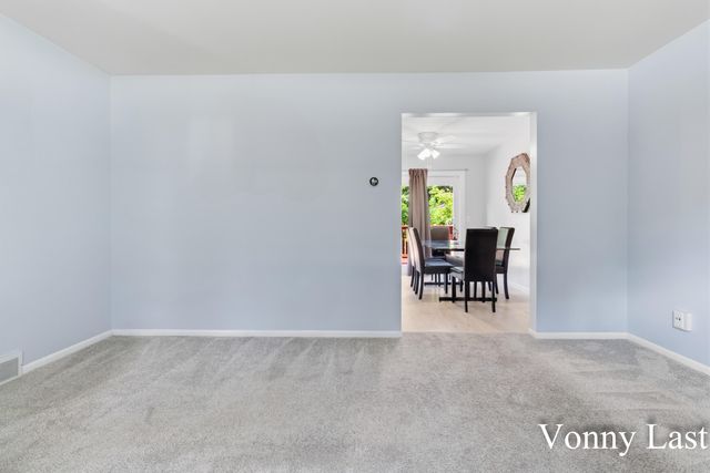 875 SE Argo Avenue SE, Grand Rapids, MI 49546