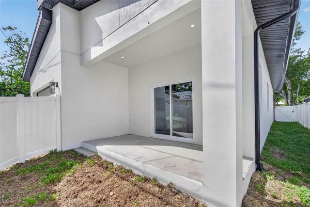 4365 IRIS STREET N, St Petersburg, FL 33714