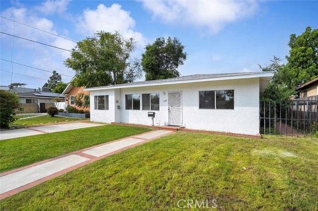 559 G Street, Upland, CA 91786