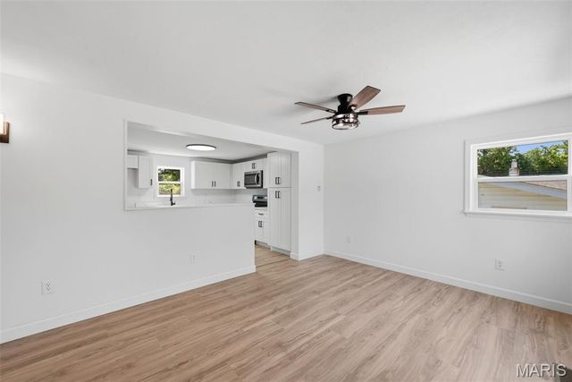 156 Hogan Avenue, Pacific, MO 63069