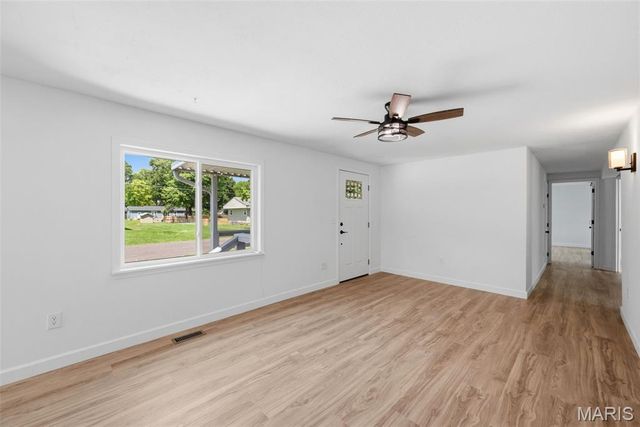 156 Hogan Avenue, Pacific, MO 63069
